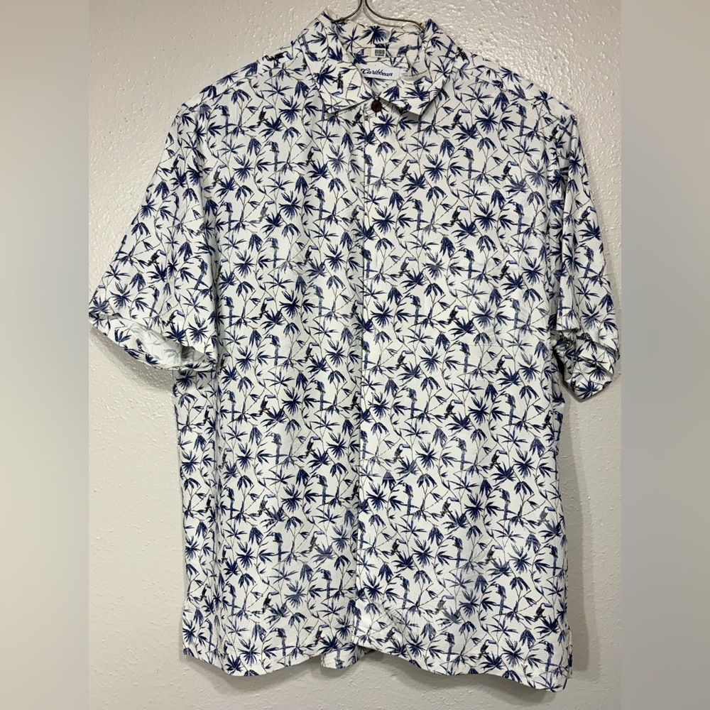 Caribbean Mens Shirt Size XL Tropical Short-Sleeve Button Up Blue